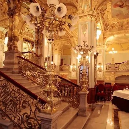 Contemporary Hidden Gem Art-deco *
